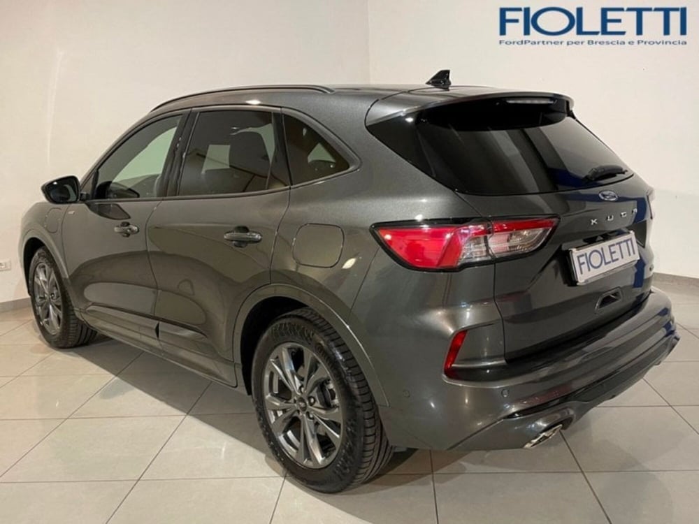 Ford Kuga nuova a Brescia (2)