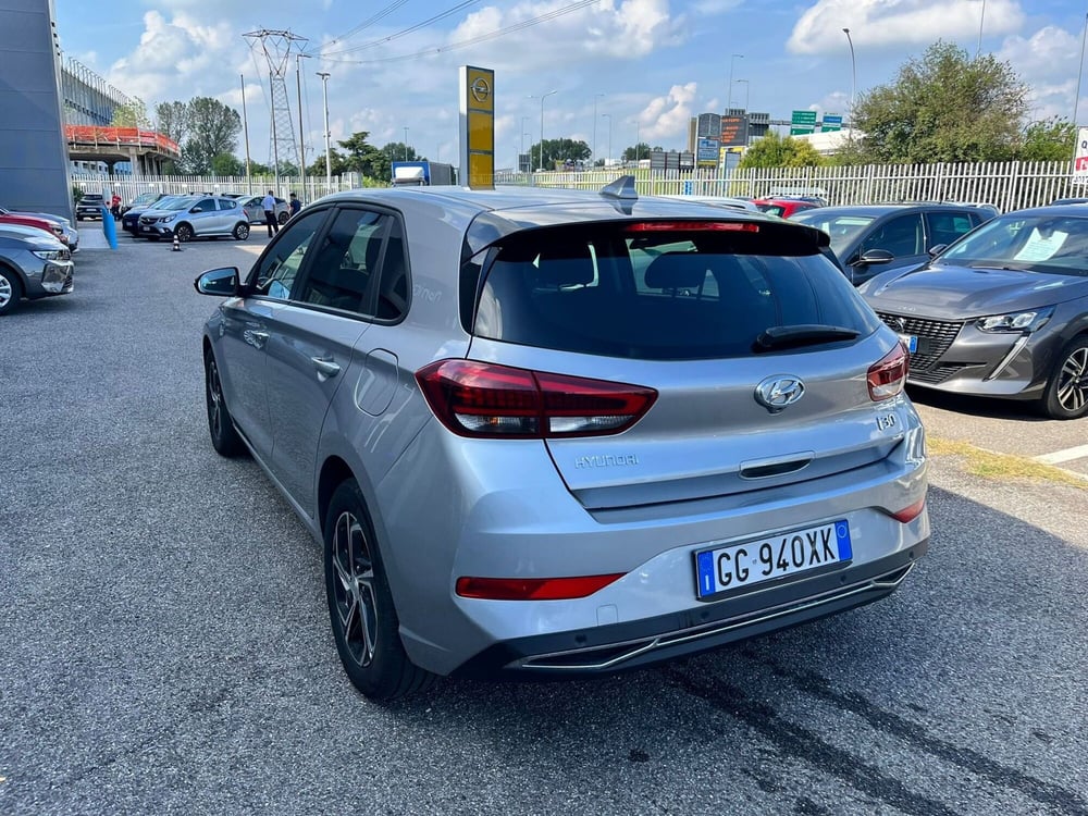 Hyundai i30 usata a Milano (6)