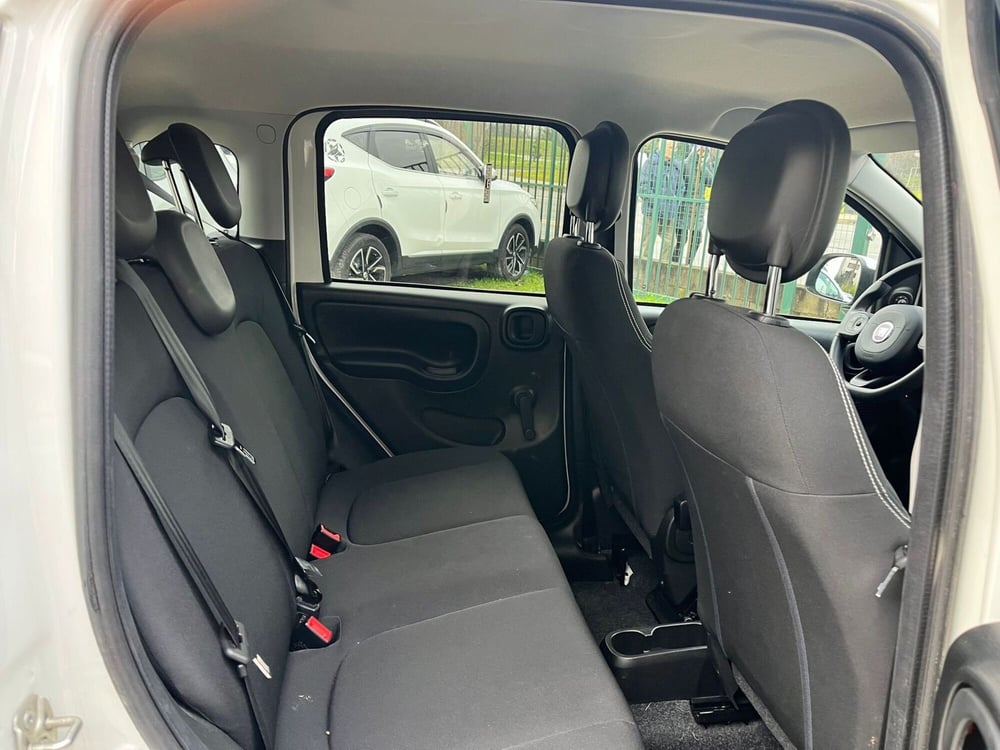 Fiat Panda Cross usata a Milano (15)