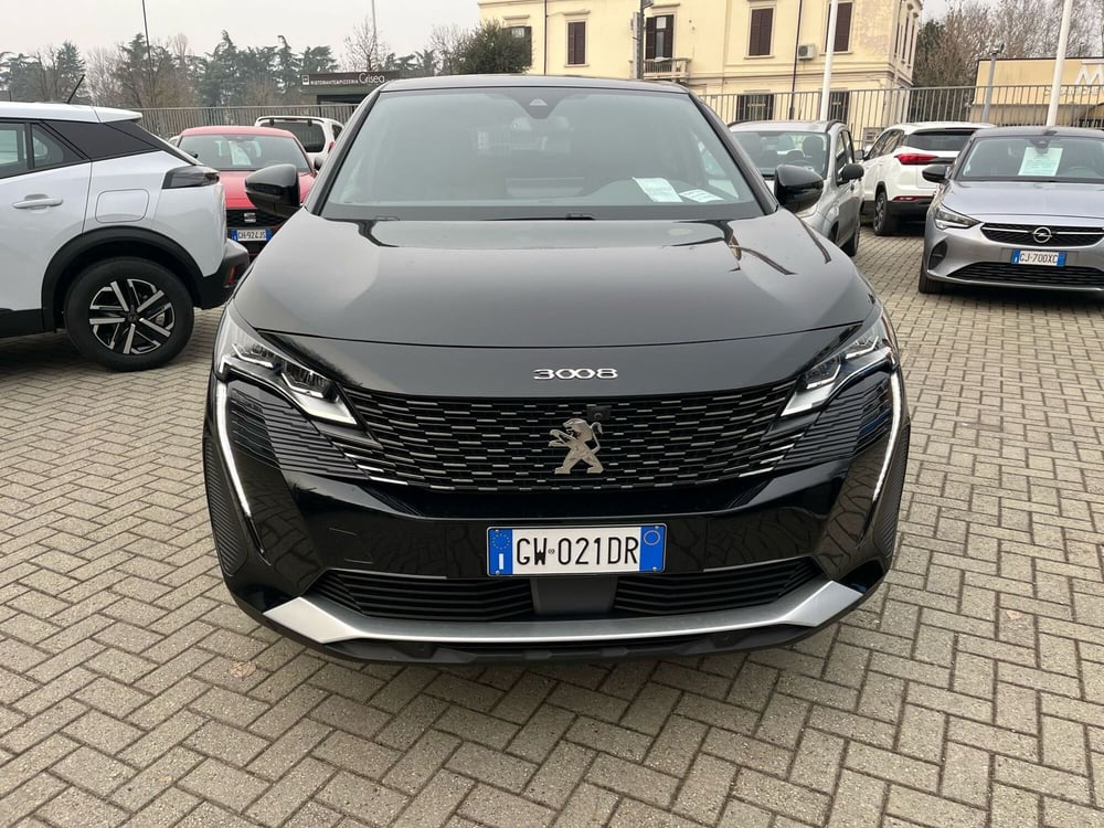 Peugeot 3008 nuova a Milano (2)