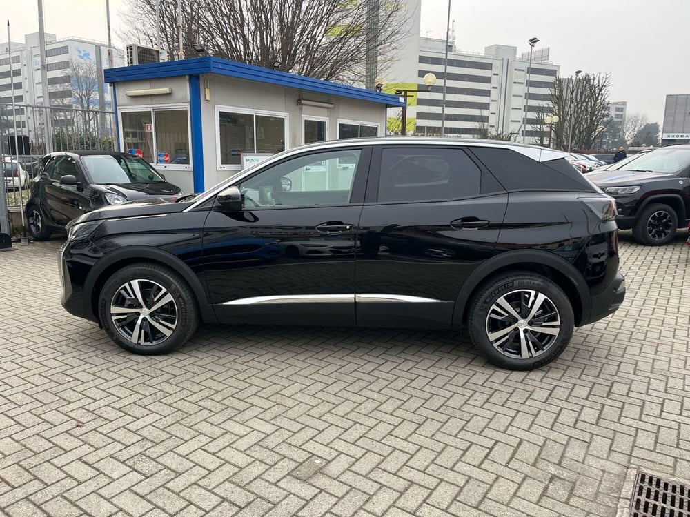 Peugeot 3008 nuova a Milano (4)