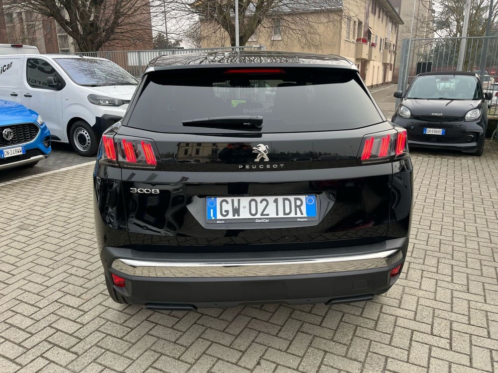 Peugeot 3008 nuova a Milano (8)