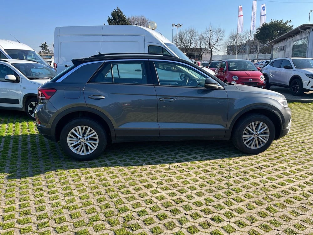 Volkswagen T-Roc usata a Milano (4)