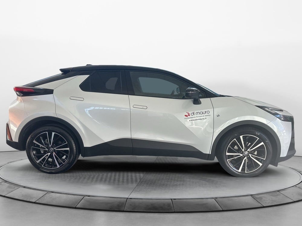 Toyota Toyota C-HR usata a Napoli (2)