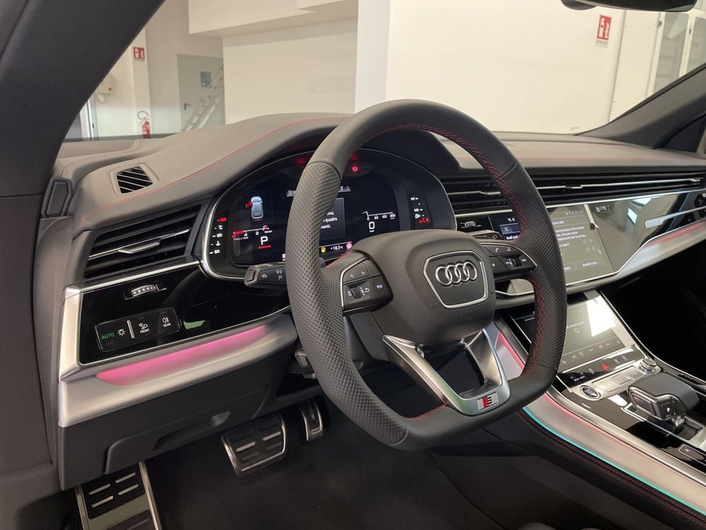 Audi Q8 nuova a Brescia (14)