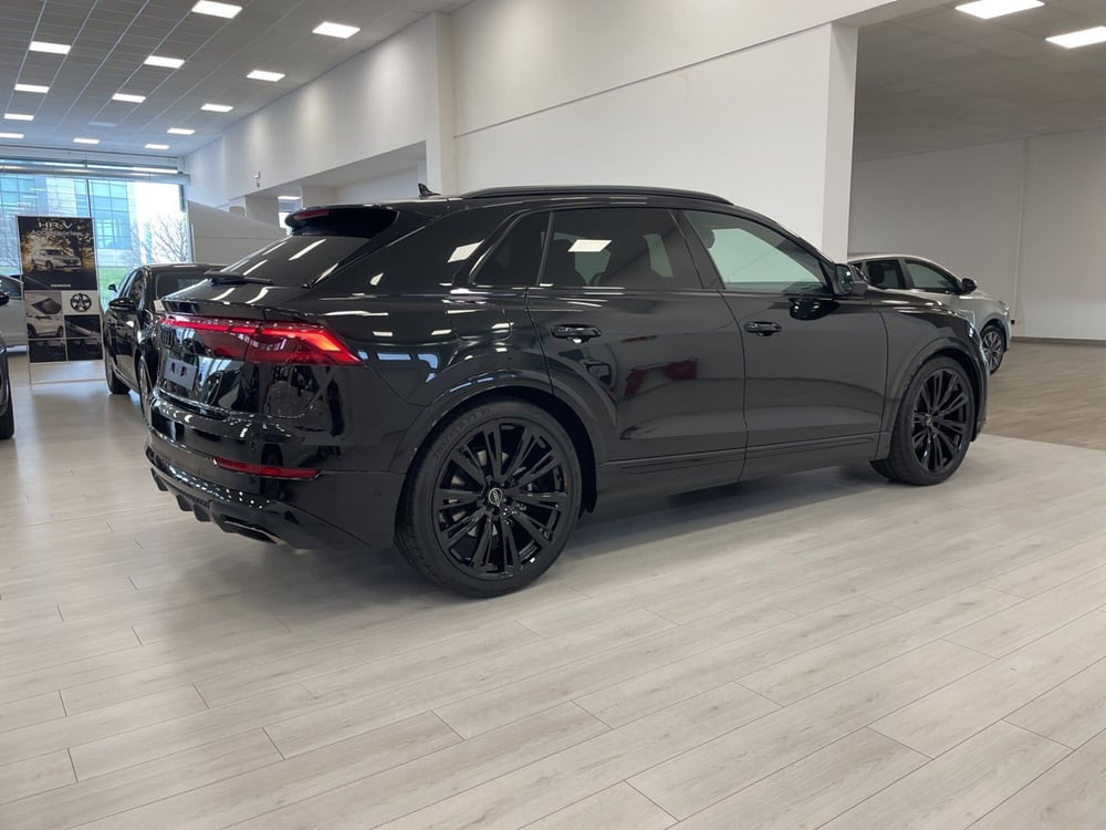 Audi Q8 nuova a Brescia (4)