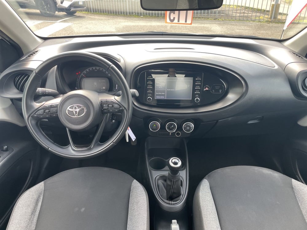 Toyota Aygo X usata a Piacenza (12)