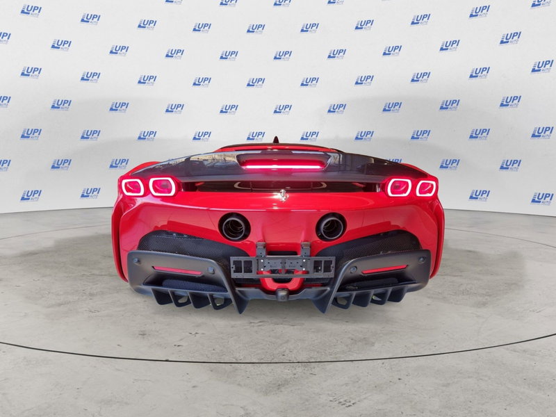 Ferrari SF90 Coupé nuova a Pistoia (3)