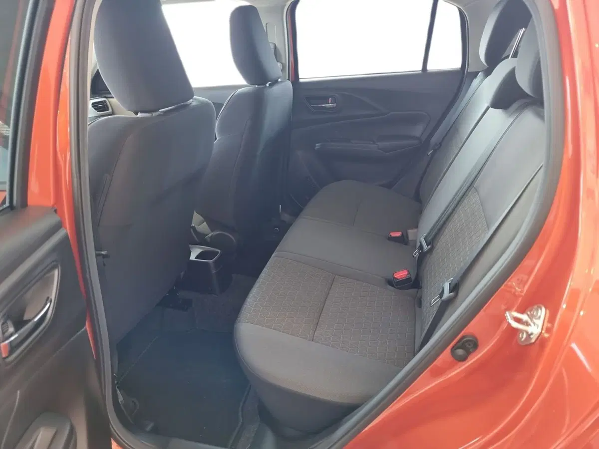 Suzuki Swift nuova a Pistoia (14)