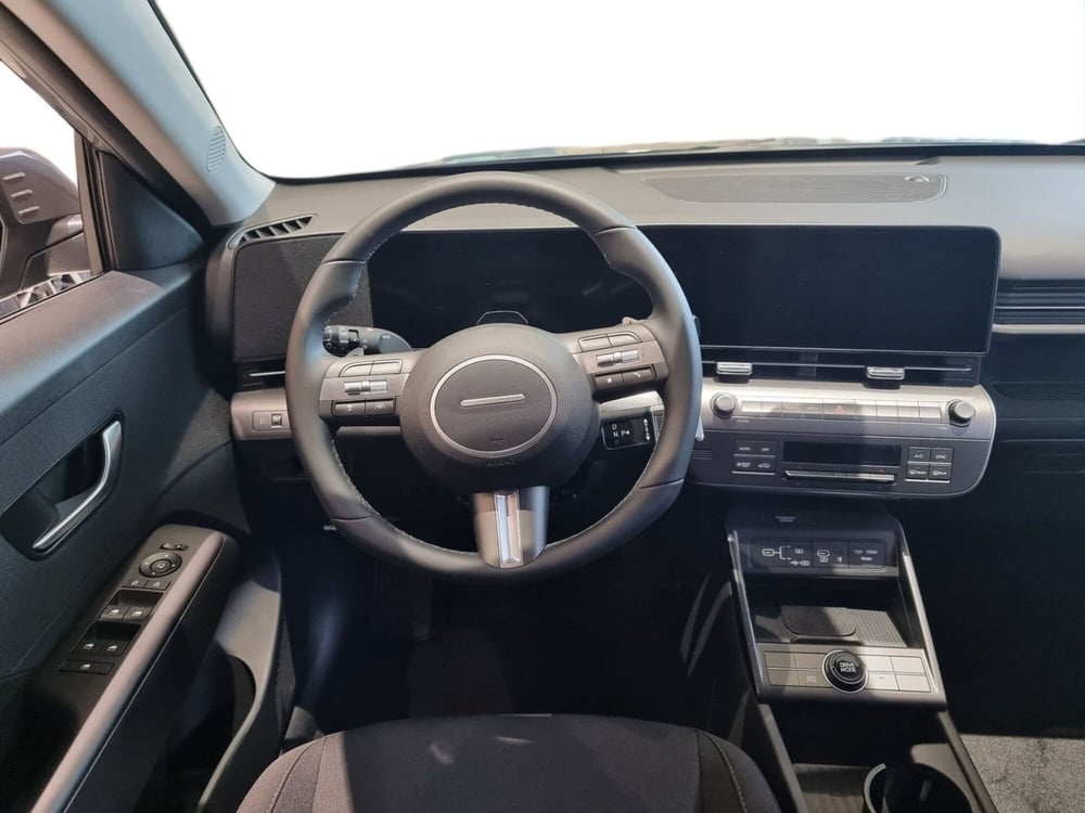 Hyundai Kona nuova a Pistoia (15)