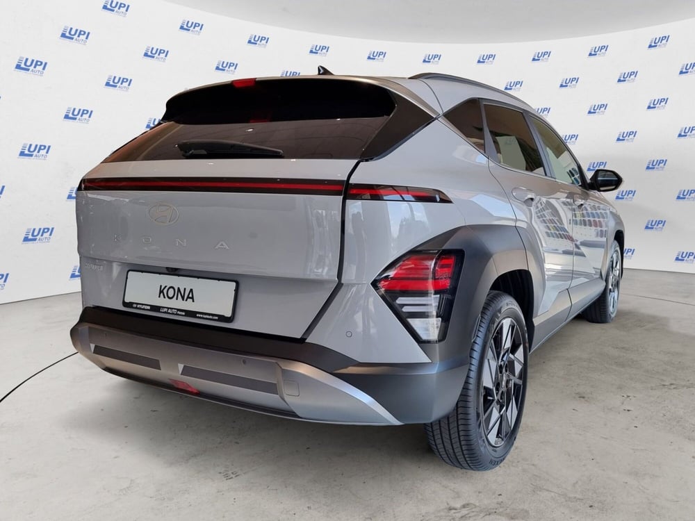 Hyundai Kona nuova a Pistoia (5)