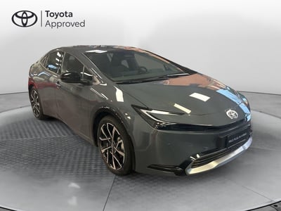 Toyota Prius 2.0 phev Lounge nuova a Viterbo