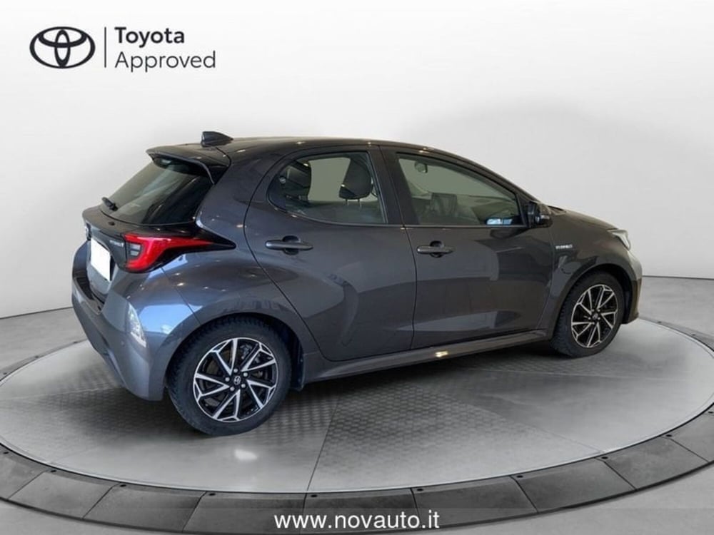 Toyota Yaris Cross usata a Varese (5)