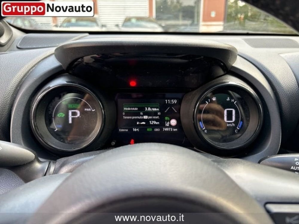 Toyota Yaris Cross usata a Varese (15)