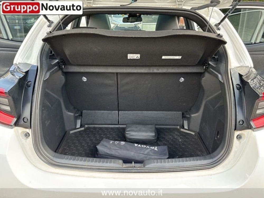 Toyota Yaris Cross usata a Varese (9)