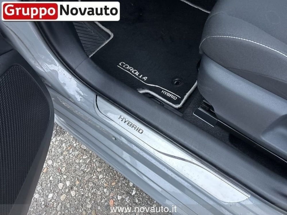 Toyota Corolla Touring Sports usata a Varese (18)