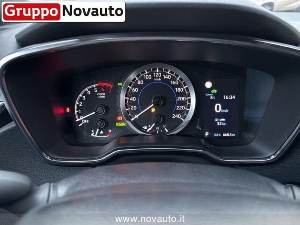 Toyota Corolla Touring Sports usata a Varese (20)