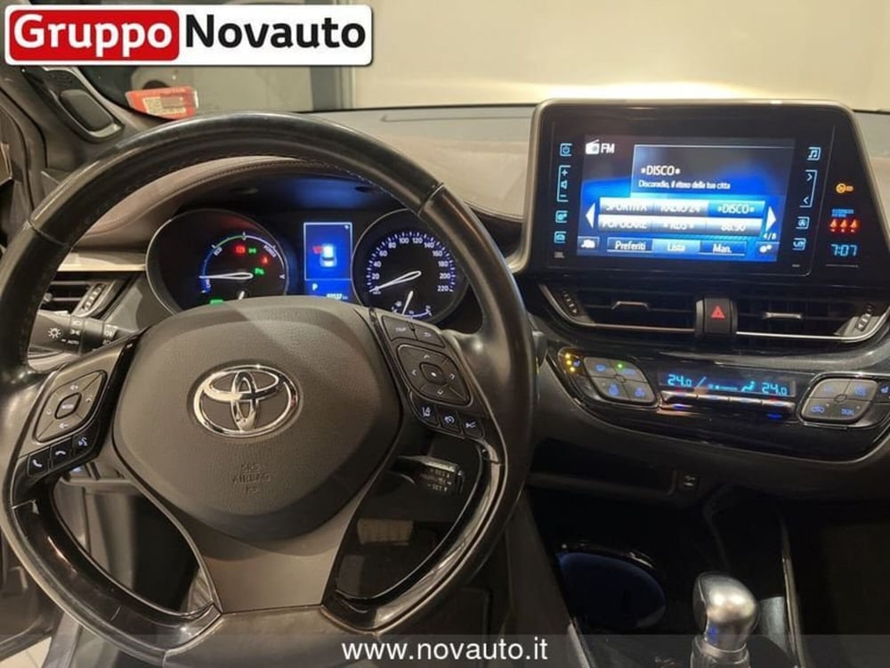 Toyota Toyota C-HR usata a Varese (14)