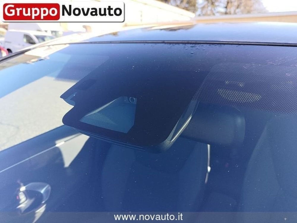 Toyota Yaris Cross usata a Varese (11)