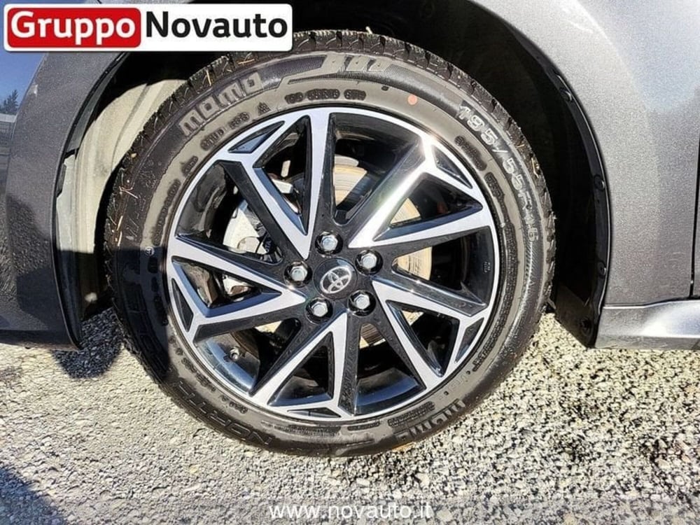 Toyota Yaris Cross usata a Varese (13)