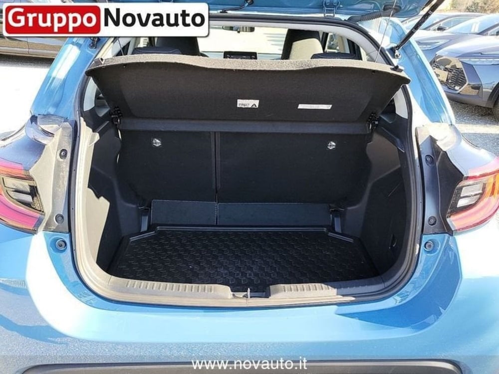 Toyota Yaris Cross usata a Varese (13)