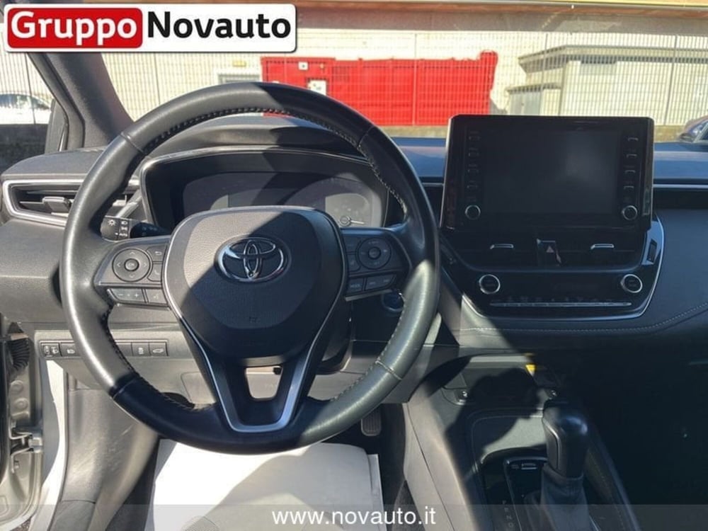 Toyota Corolla Touring Sports usata a Varese (11)