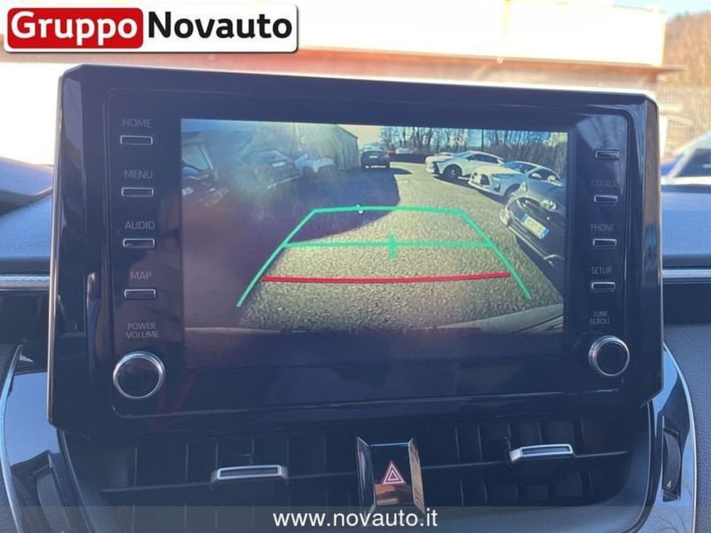 Toyota Corolla Touring Sports usata a Varese (14)