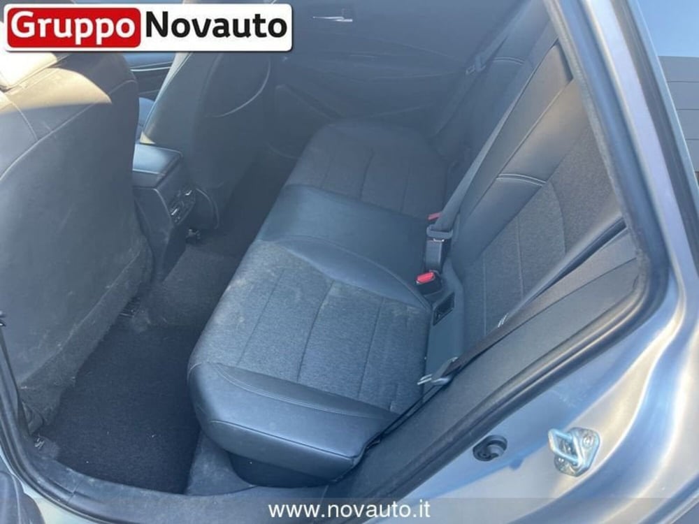 Toyota Corolla Touring Sports usata a Varese (17)