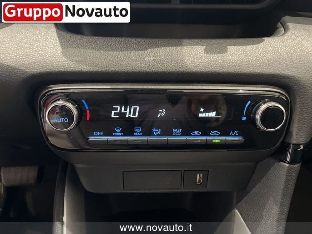 Toyota Yaris Cross usata a Varese (13)