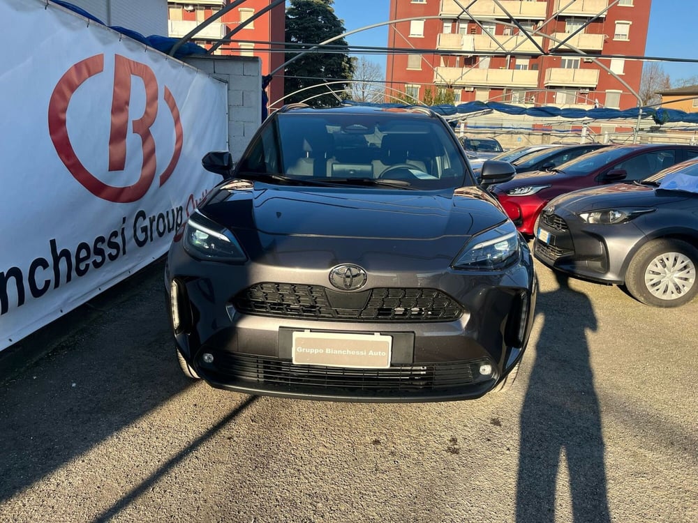 Toyota Yaris Cross nuova a Cremona (6)