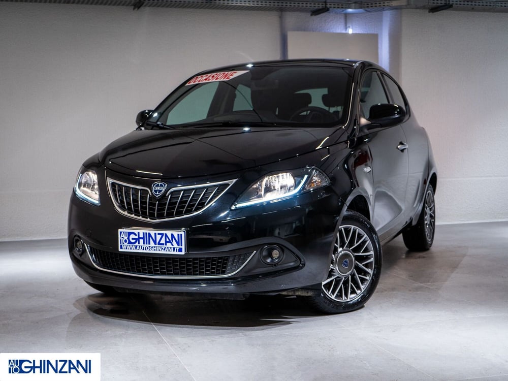 Lancia Ypsilon nuova a Bergamo