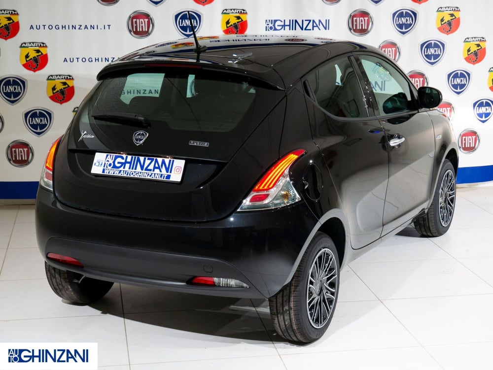 Lancia Ypsilon nuova a Bergamo (7)