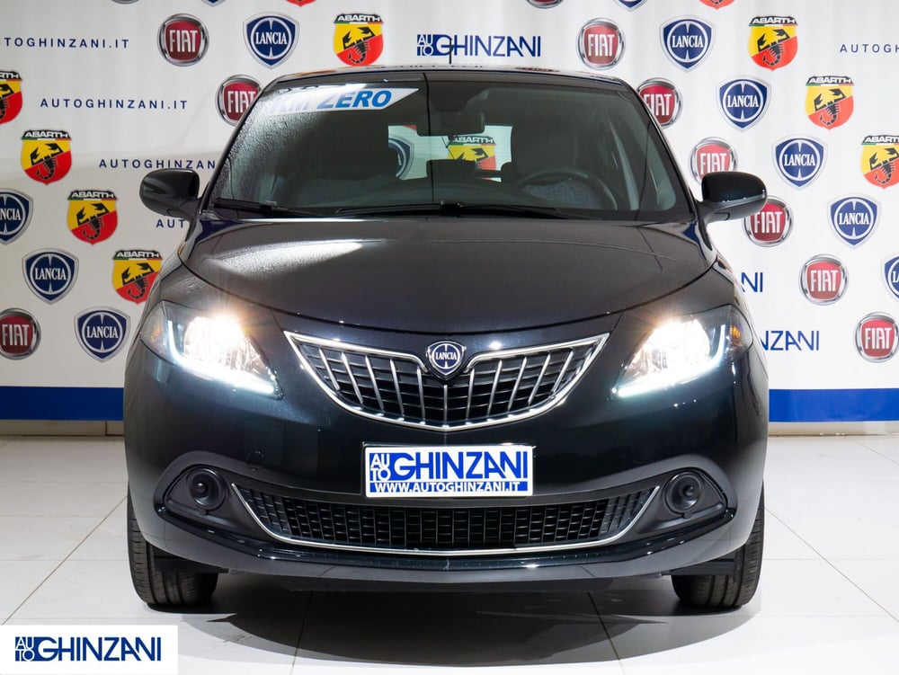 Lancia Ypsilon nuova a Bergamo (3)