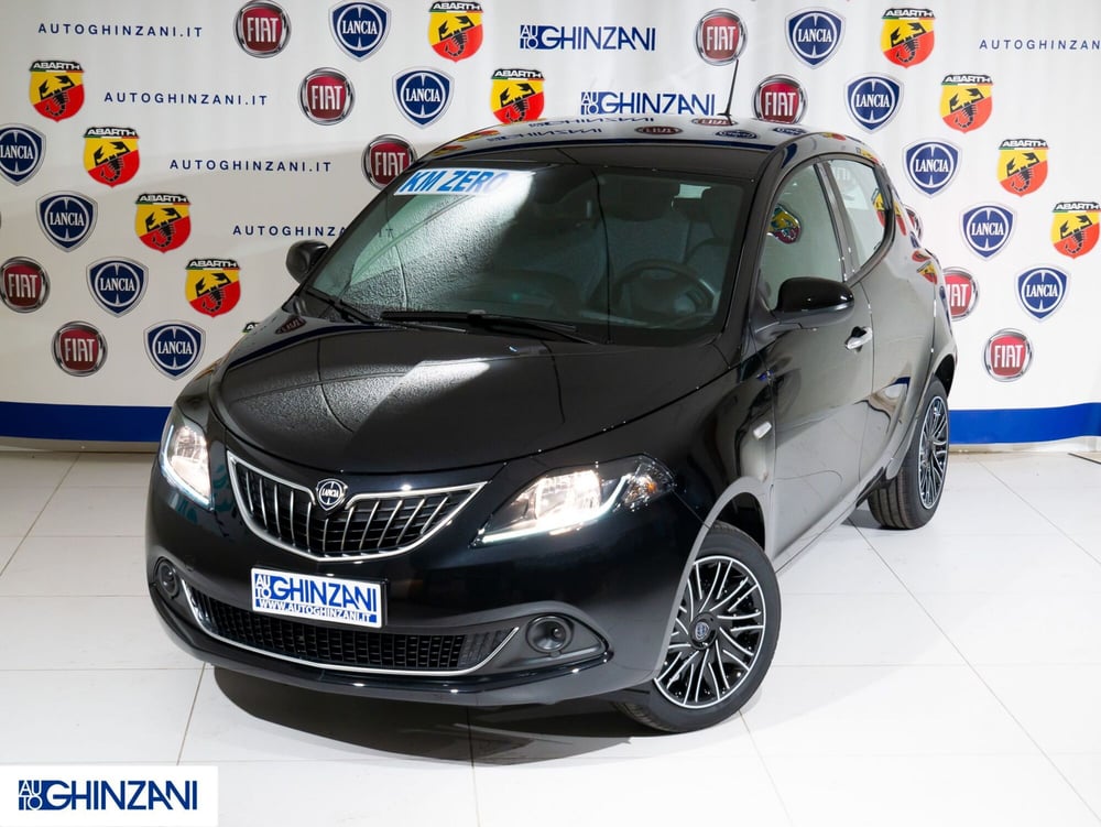 Lancia Ypsilon nuova a Bergamo (2)