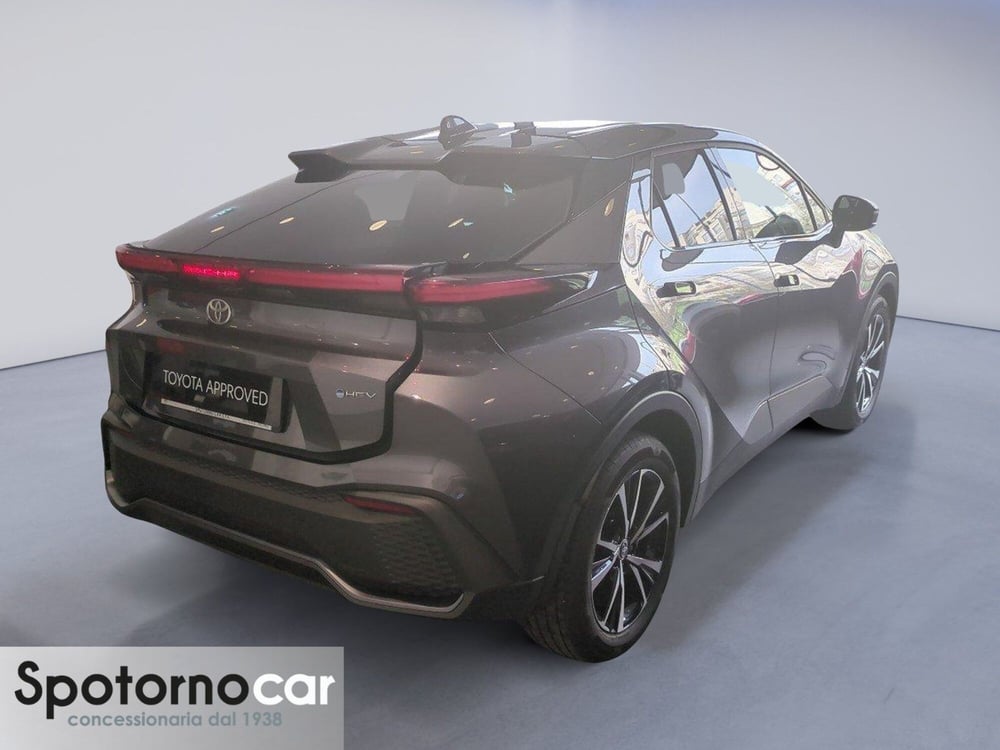 Toyota Toyota C-HR usata a Milano (2)