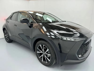 Toyota Toyota C-HR 2.0 hv Trend awd e-cvt nuova a Sesto San Giovanni