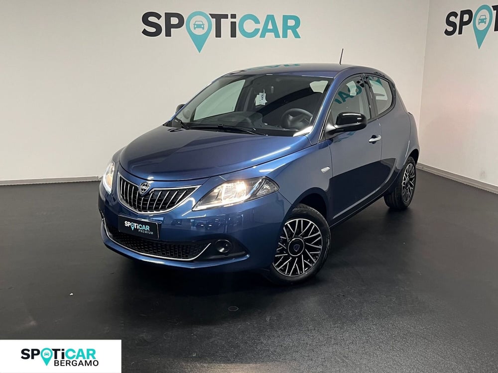 Lancia Ypsilon nuova a Bergamo