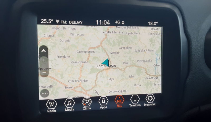 Jeep Renegade nuova a Campobasso (17)
