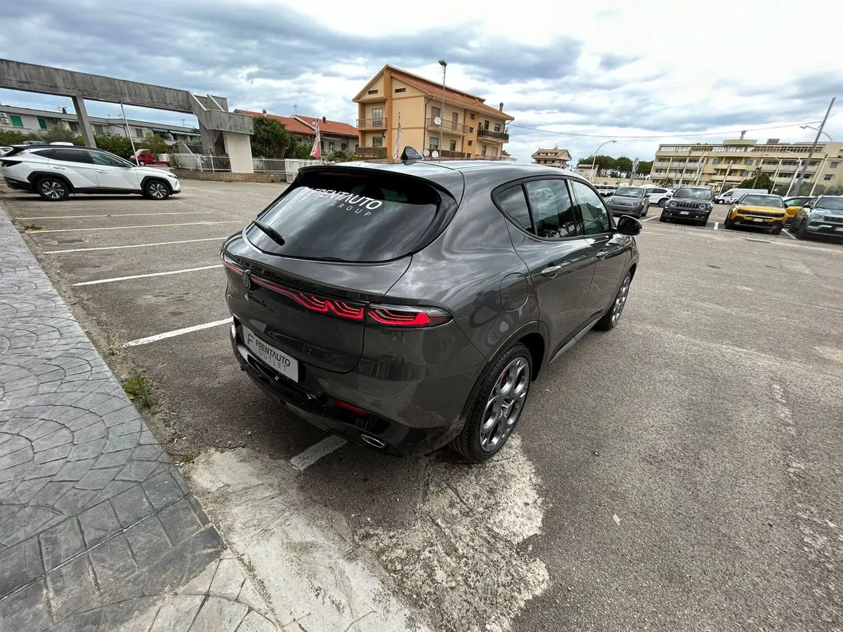 Alfa Romeo Tonale nuova a Campobasso (2)