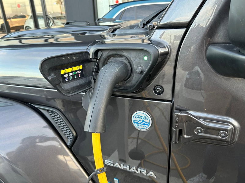 Jeep Wrangler Unlimited usata a Chieti (12)