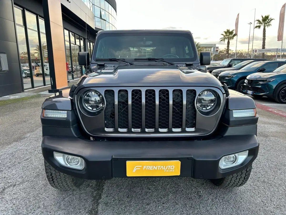 Jeep Wrangler Unlimited usata a Chieti (2)