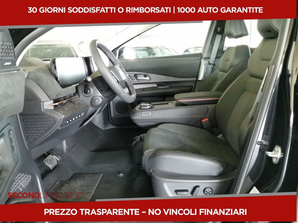 Nissan Ariya nuova a Chieti (5)