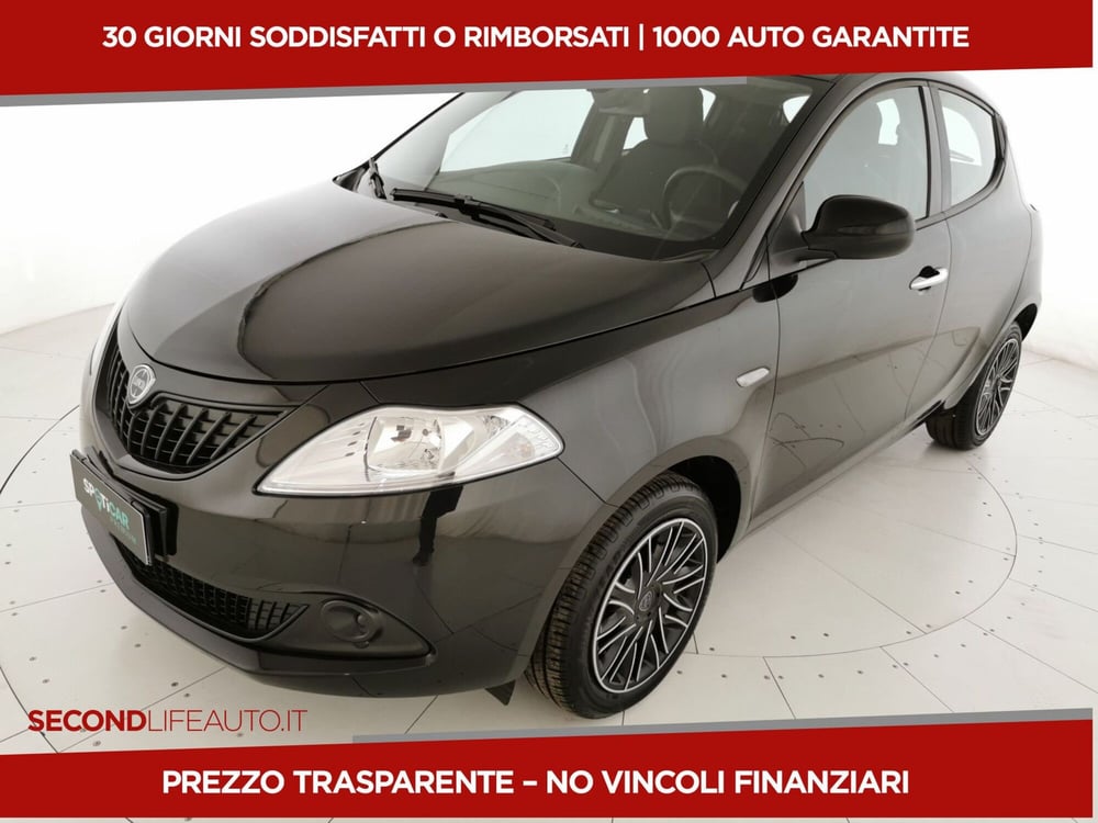 Lancia Ypsilon nuova a Chieti (20)