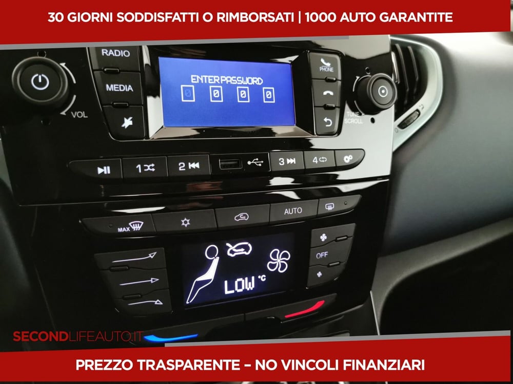 Lancia Ypsilon nuova a Campobasso (11)