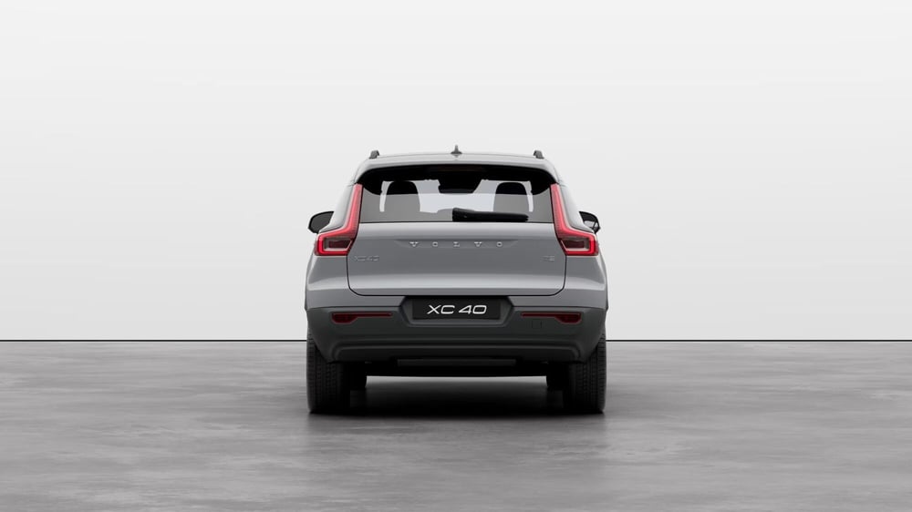 Volvo XC40 nuova a Ferrara (5)