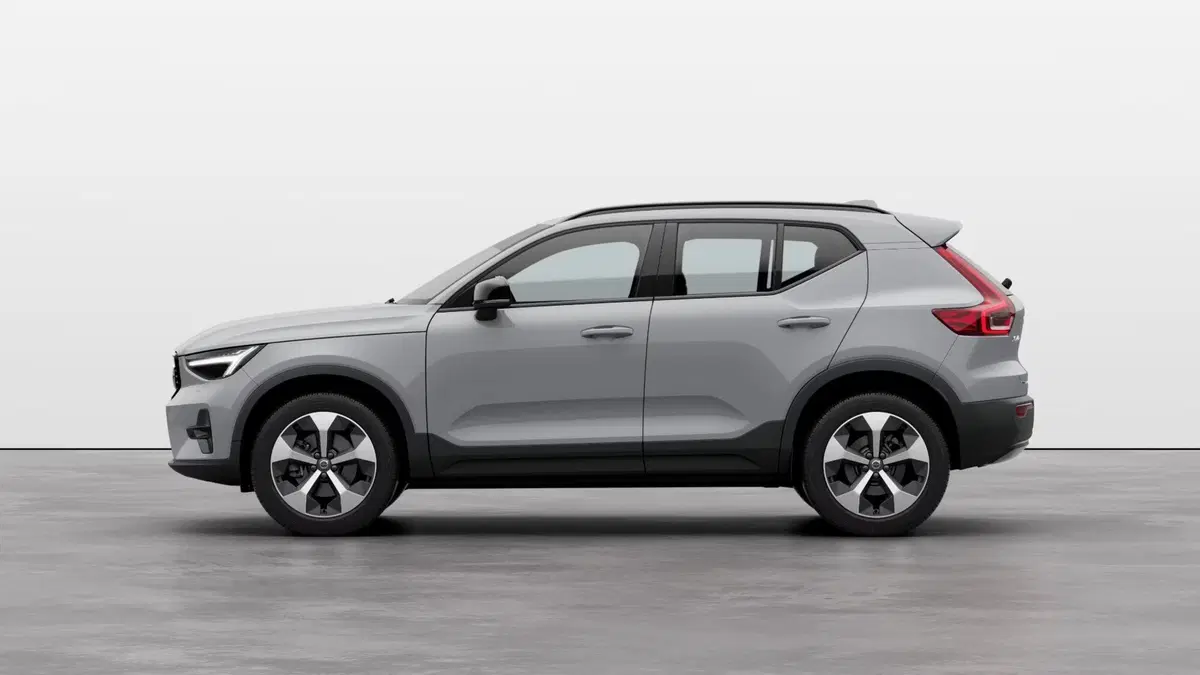 Volvo XC40 nuova a Ferrara (3)