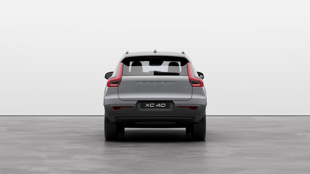 Volvo XC40 nuova a Ferrara (5)