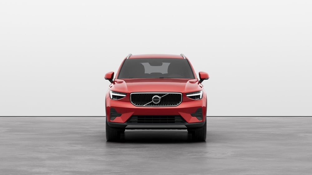 Volvo XC40 nuova a Ferrara (2)