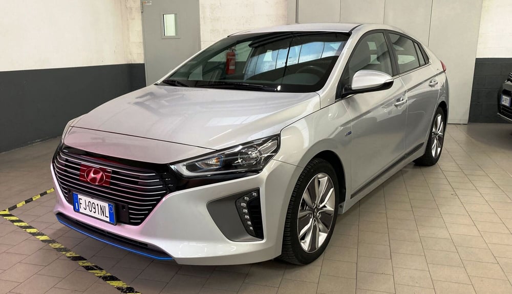 Hyundai Ioniq usata a Pavia