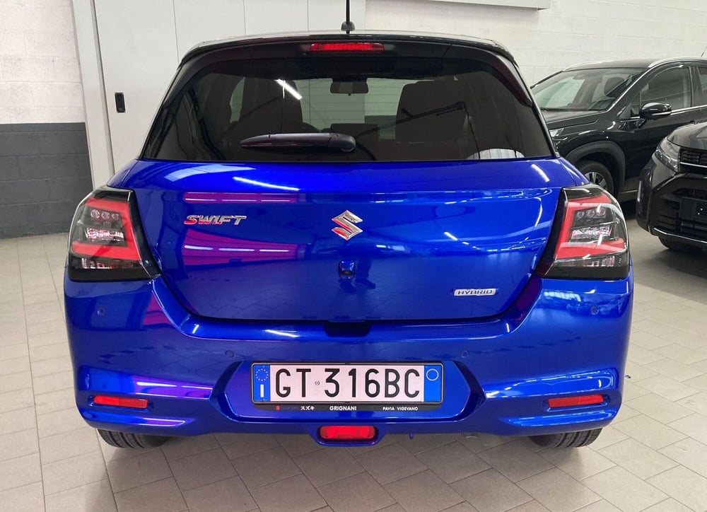 Suzuki Swift nuova a Pavia (5)